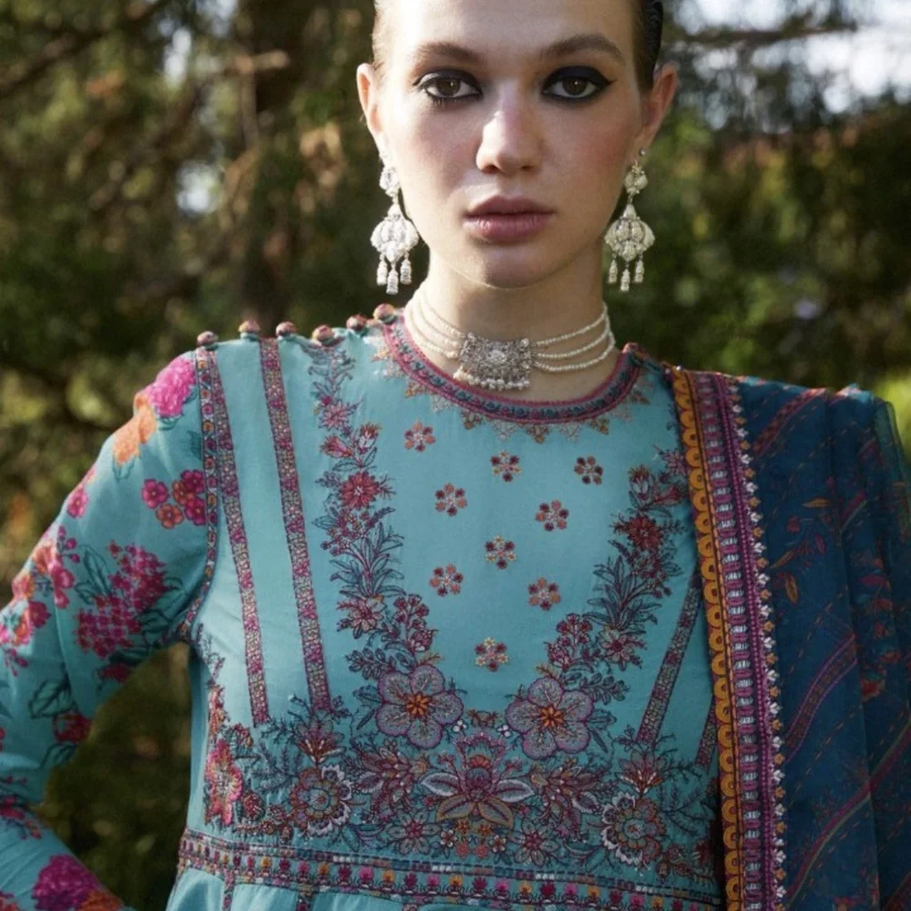 Hussain Rehar Designer Dress - Picture 4 of 9